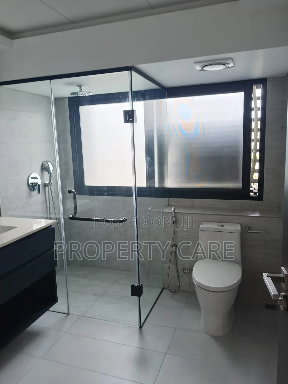 4bdrm Apartment in Gulshan for rent