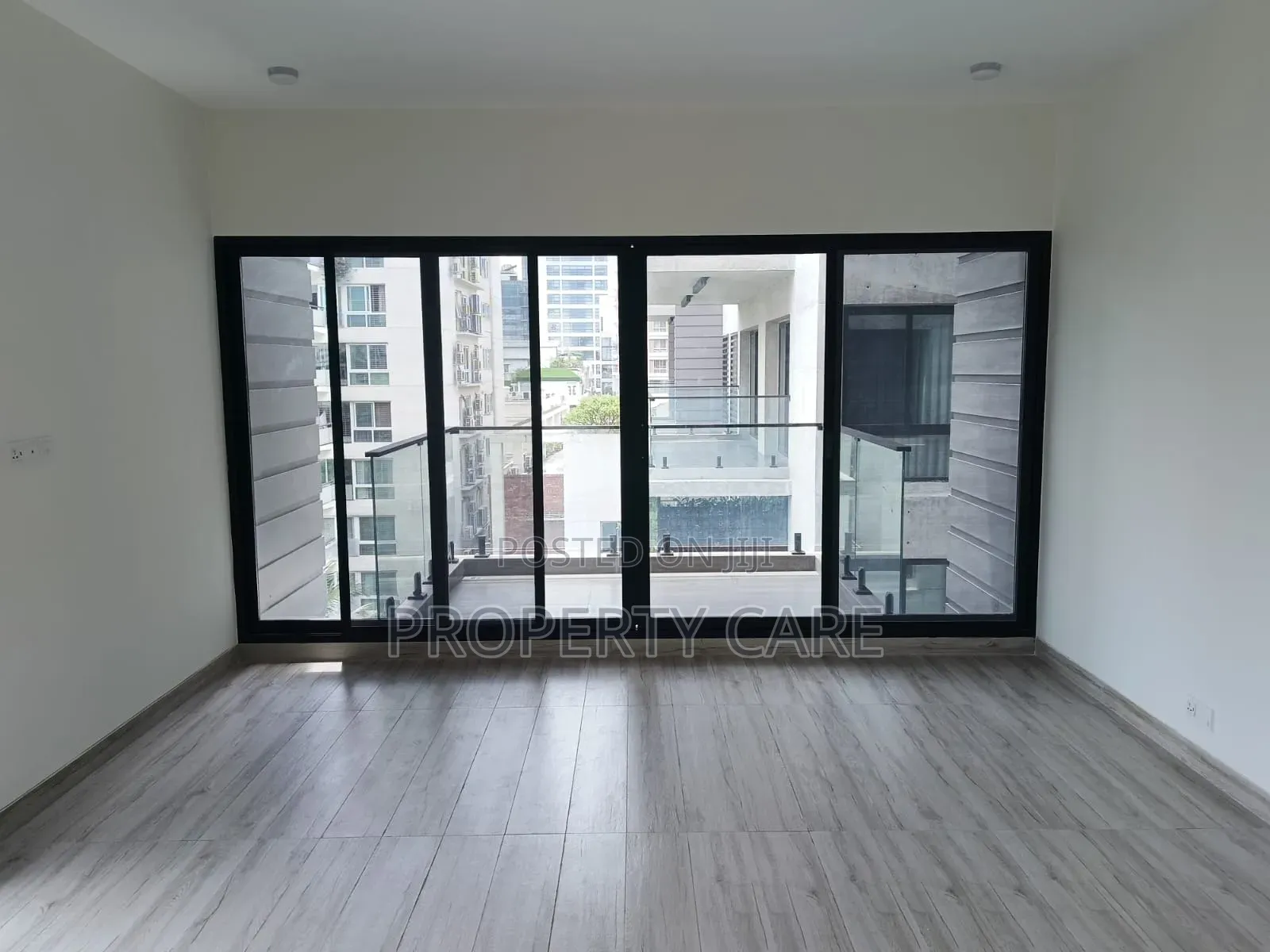 4bdrm Apartment in Gulshan for rent