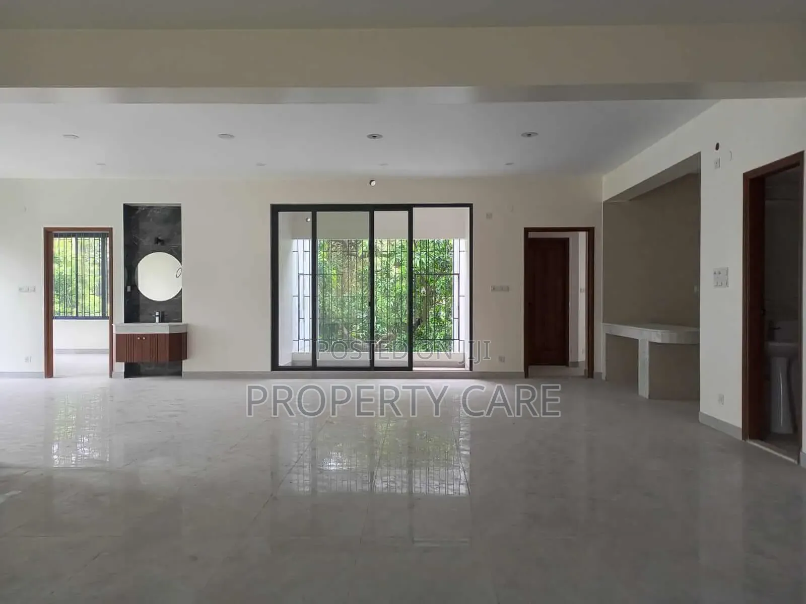 4bdrm Apartment in Gulshan for rent