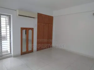 4bdrm Duplex in Gulshan for rent