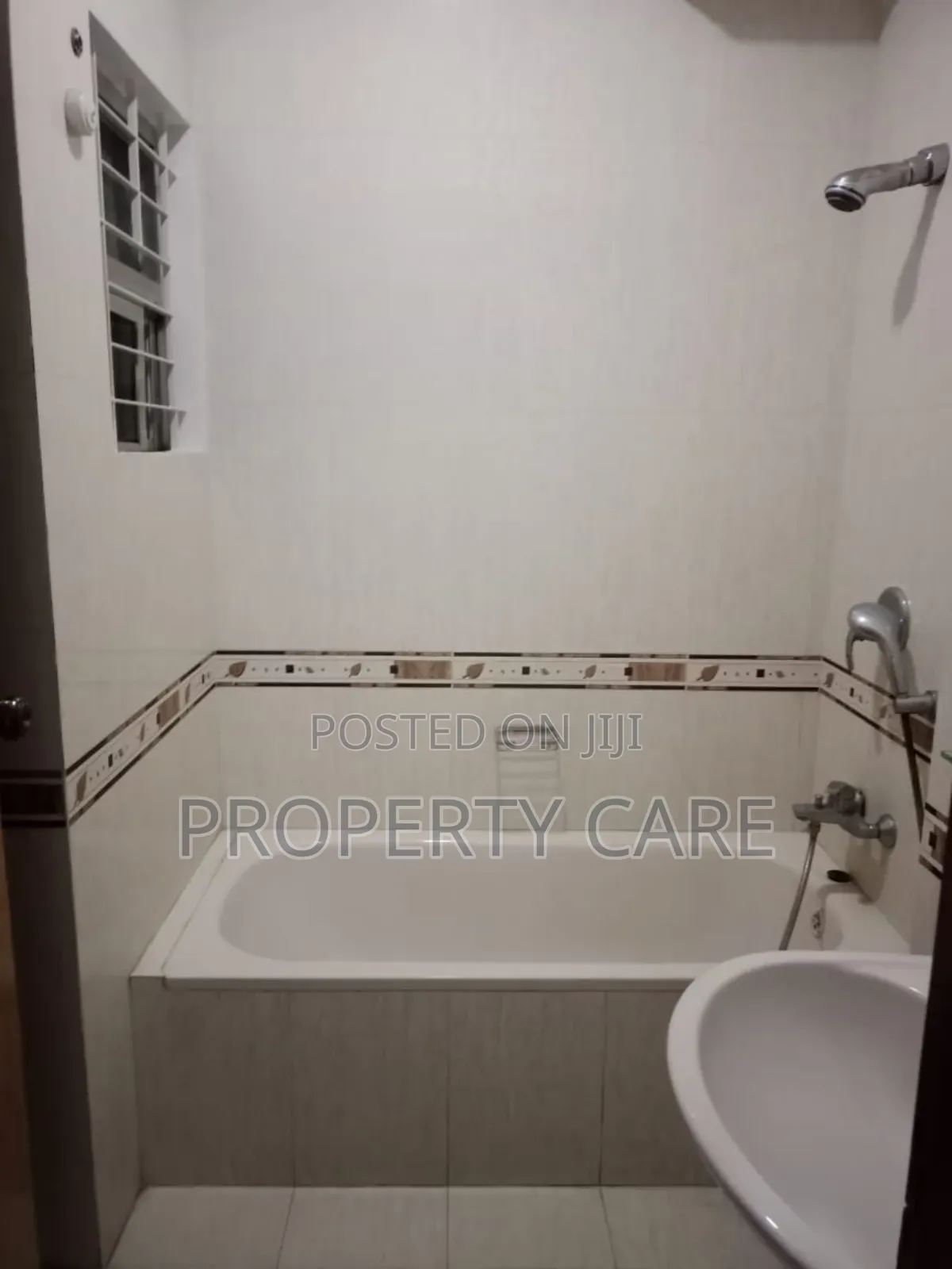 3bdrm Apartment in Gulshan for rent