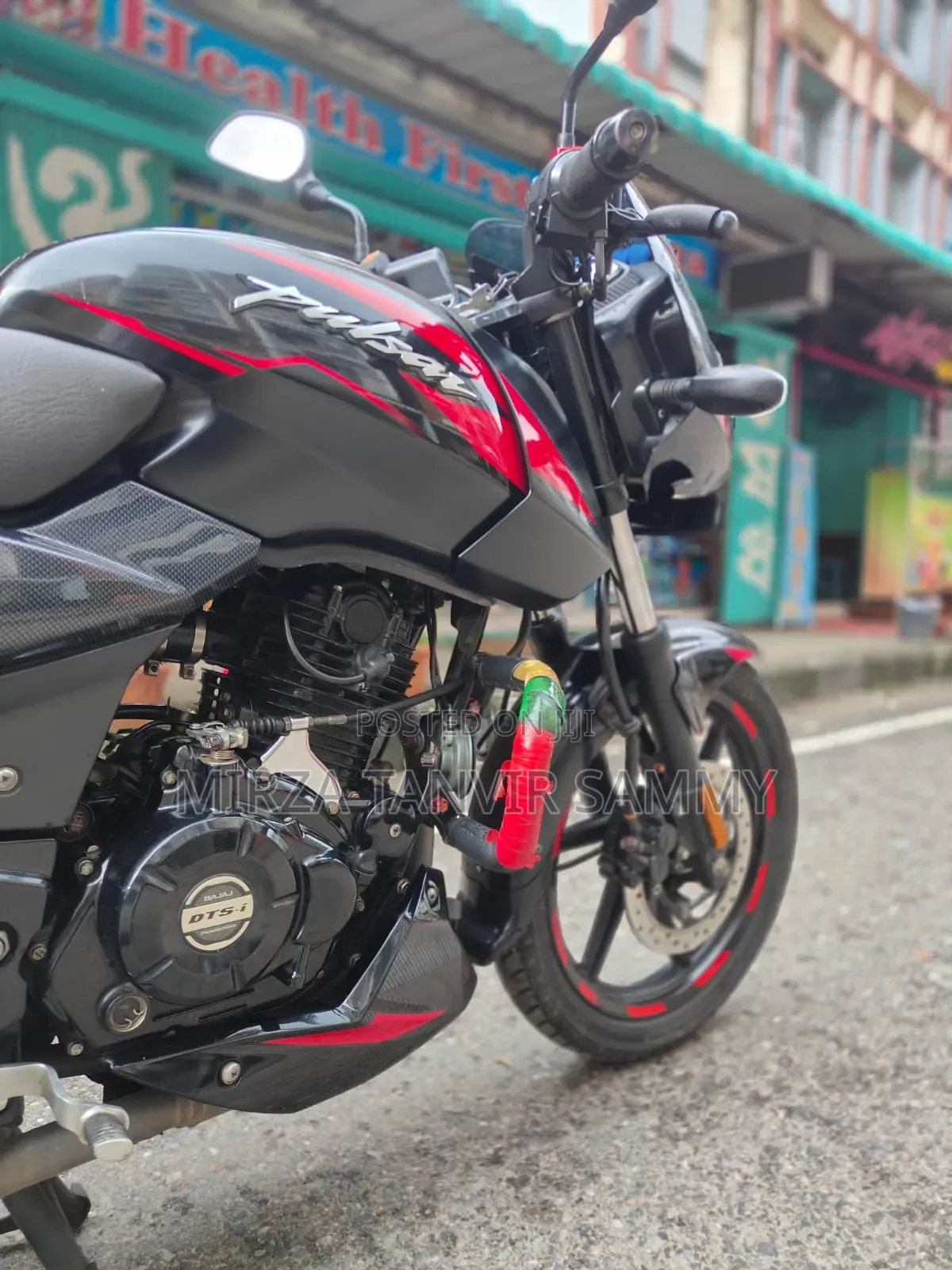 Bajaj Pulsar 150 2023 Black