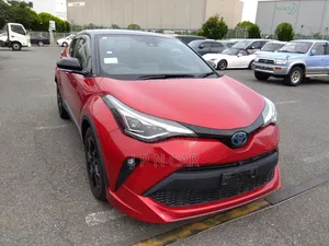 Photo - Toyota C-HR 2020 Red