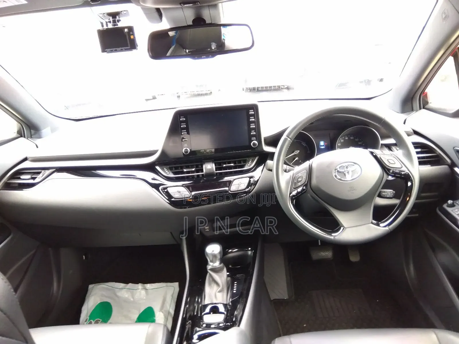 Toyota C-HR 2020 Red