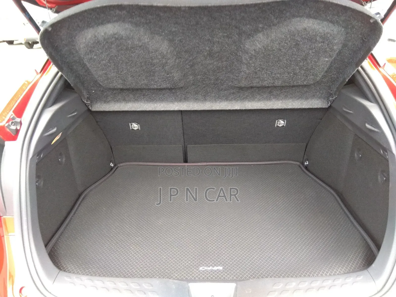 Toyota C-HR 2020 Red