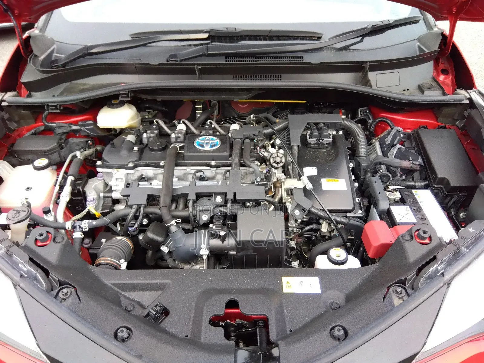 Toyota C-HR 2020 Red