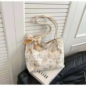 Photo - Stylish Women's Bag
