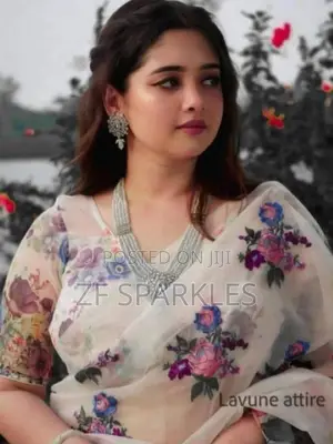 Photo - Premium Quality Digital Print Saree