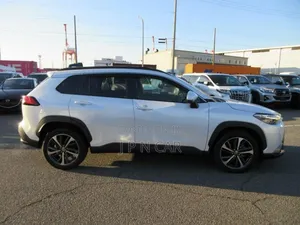 Toyota Corolla Cross 1.8 Hybrid FWD 2022 Pearl