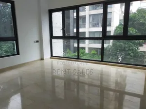 4bdrm Apartment in Baridhara for sale