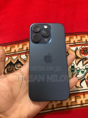 Photo - Apple iPhone 15 Pro 256 GB Blue