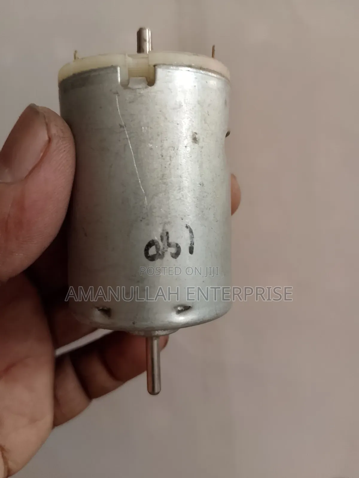 12v Dc Motor, Commonly Used in Various Applications.