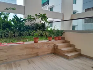 4bdrm Apartment in Apartment Rent In for rent