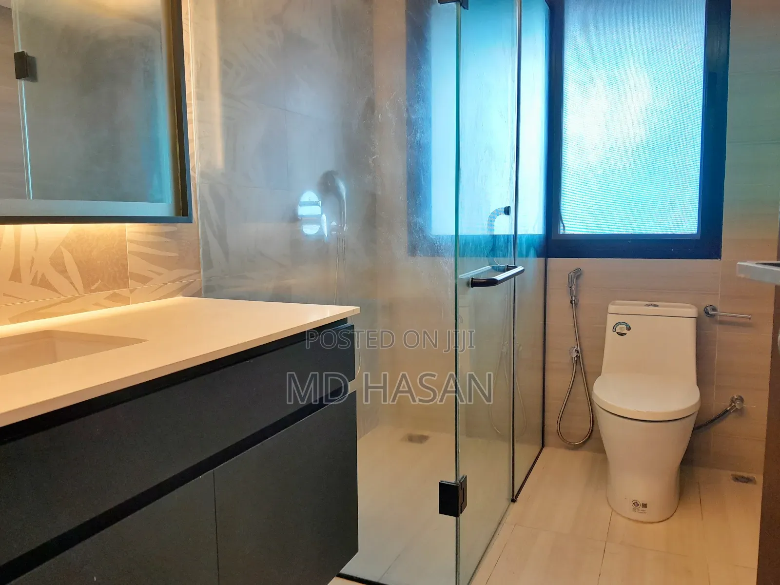 5bdrm Apartment in Duplex Semi for rent