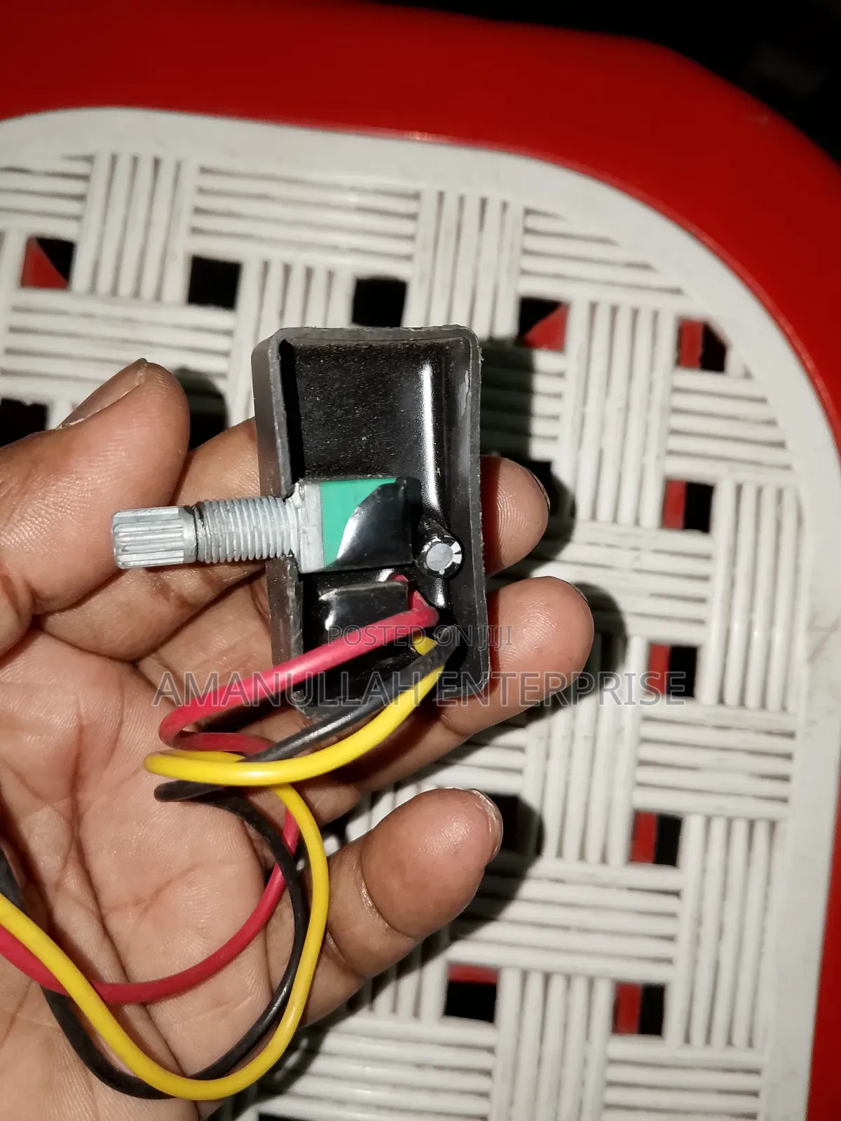 Dc12v Voltage Regulator for Dc Pump Speed ​​Controller.