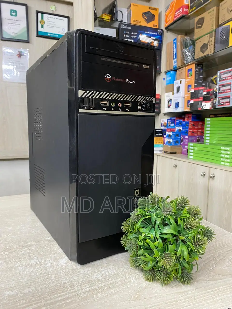 Intel Core I3 ( 3rd Gen)_ram 8gb_500gb Hdd_graphic 2gb