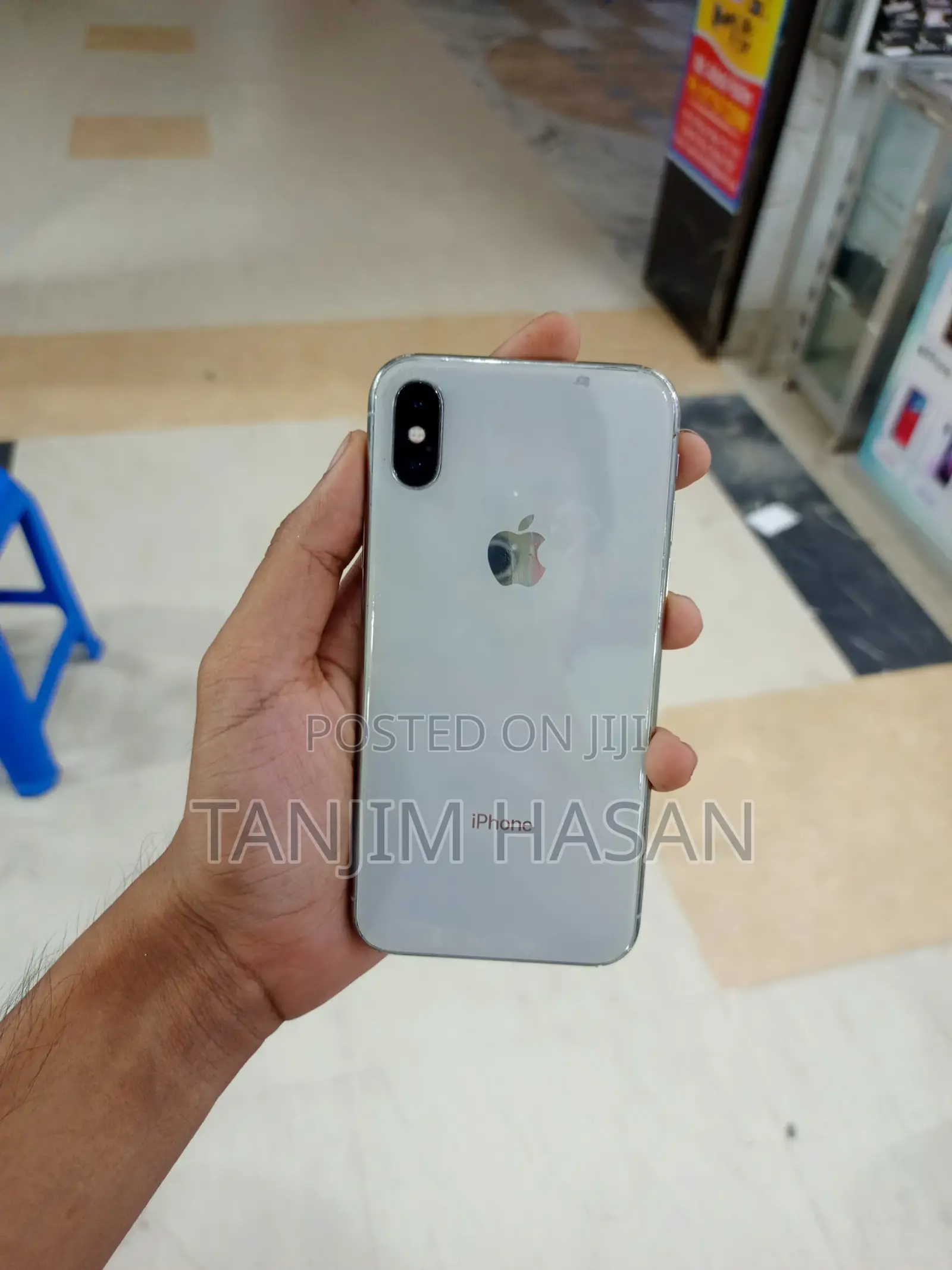 Apple iPhone X 64 GB White