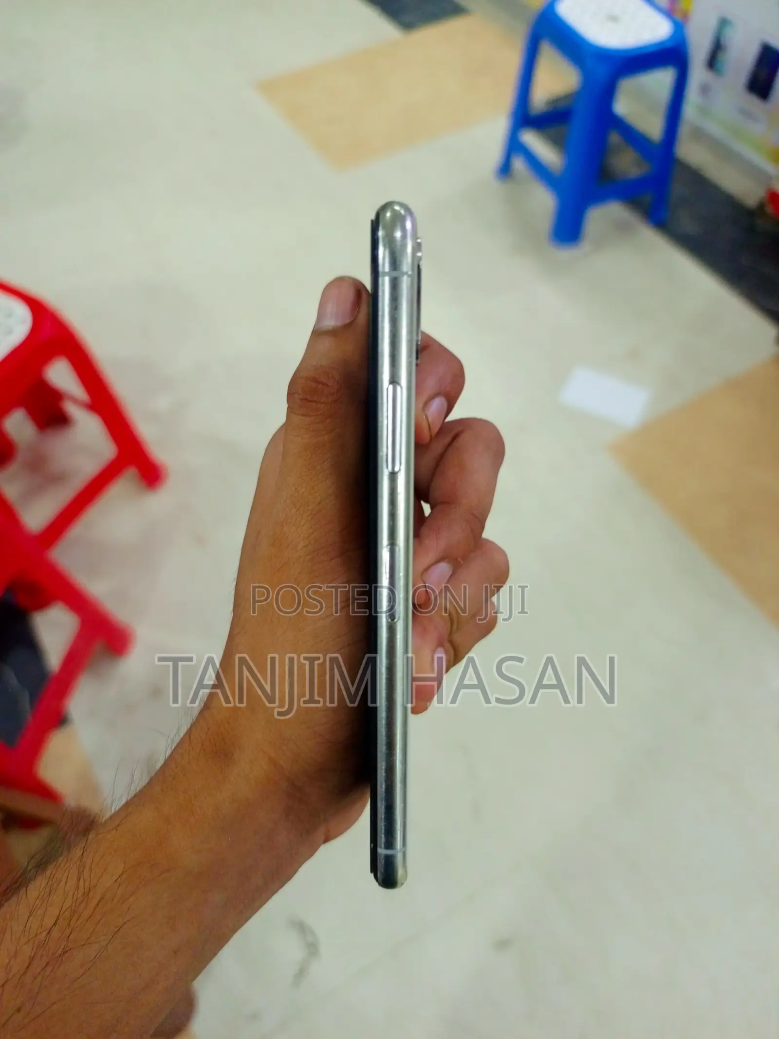 Apple iPhone X 64 GB White