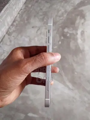 Photo - Apple iPhone 12 128 GB White