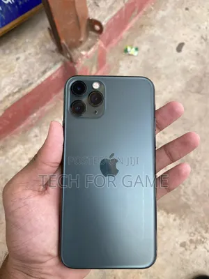 Photo - Apple iPhone 11 Pro 256 GB Black