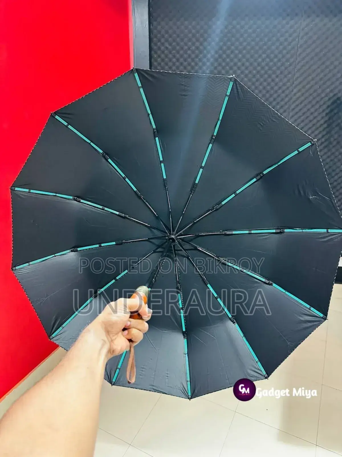 Premium 12-Ribs Automatic Open/Close Wood Handle Umbrella