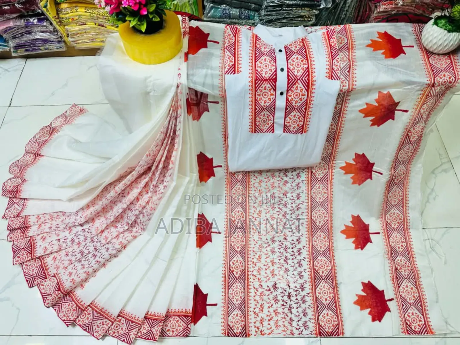  যেকোনো উৎসবের দিনে প্রিয়জনের সঙ্গে ম্যাচিং লুকে থাকুন