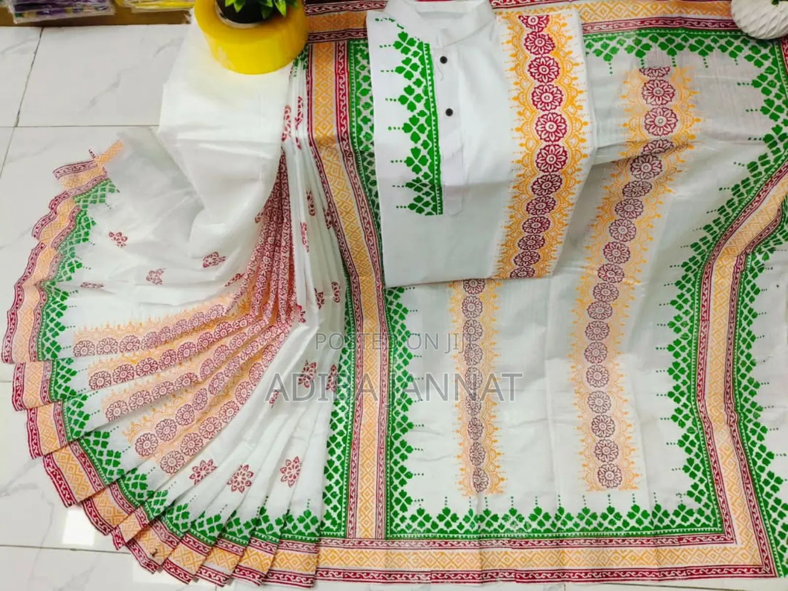  যেকোনো উৎসবের দিনে প্রিয়জনের সঙ্গে ম্যাচিং লুকে থাকুন