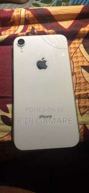 Photo - Apple iPhone XR 64 GB White