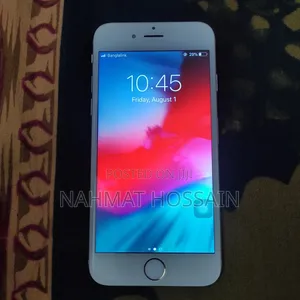 Photo - Apple iPhone 6 64 GB Gray