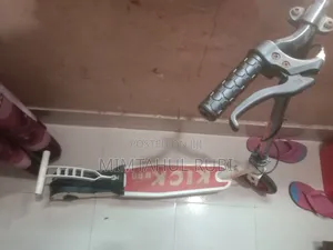 Photo - Honda 2024 Red