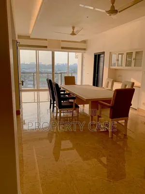 Furnished 4bdrm Apartment in Gulshan for rent