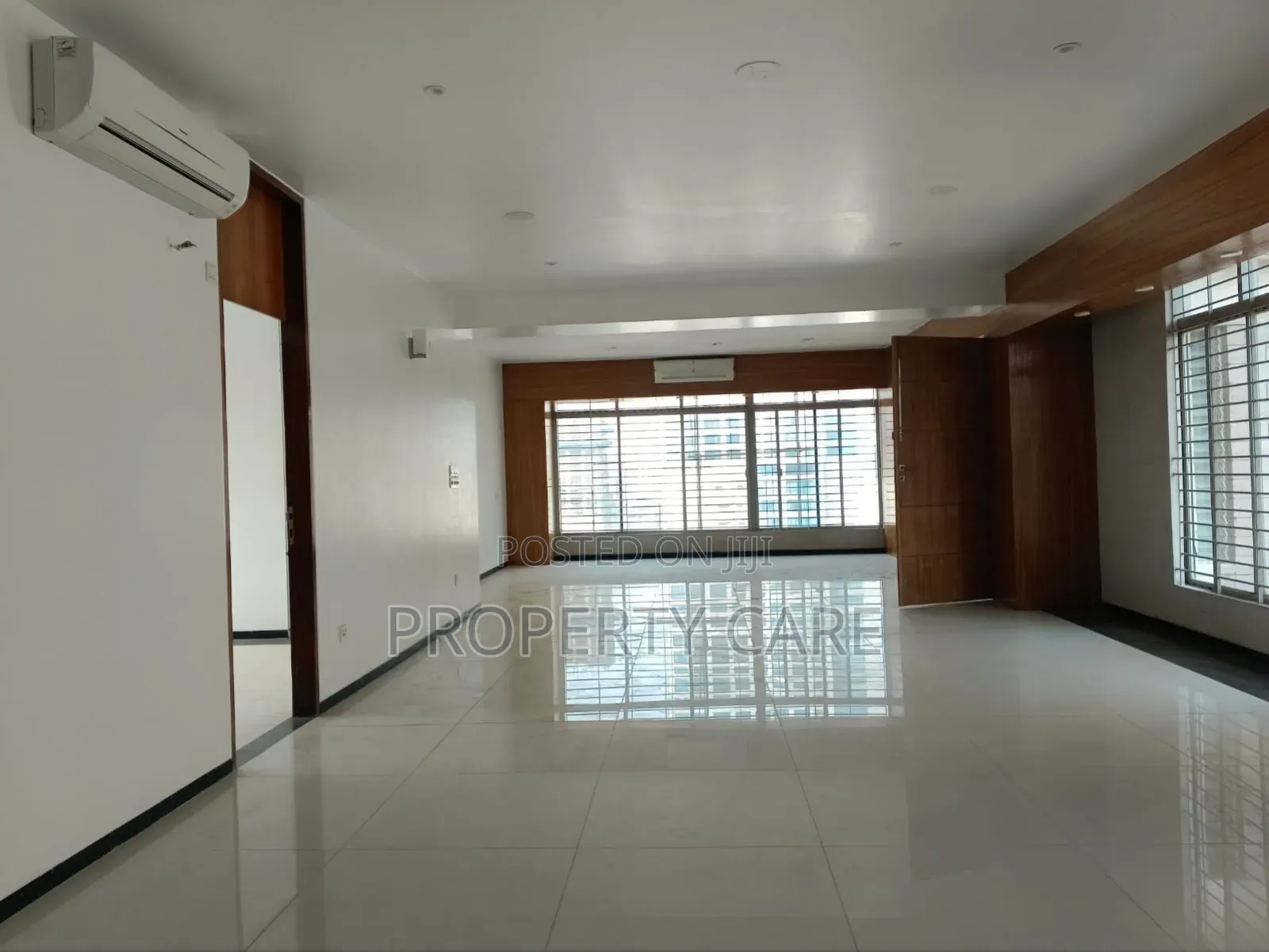 4bdrm Apartment in Gulshan for rent