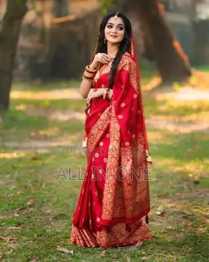 Japani Silk Skin Print Sharee With Blouse Piece