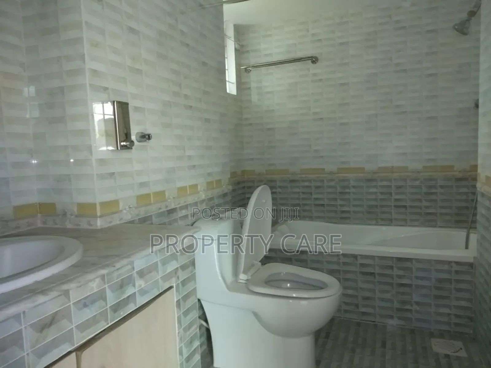 4bdrm Apartment in Gulshan for rent