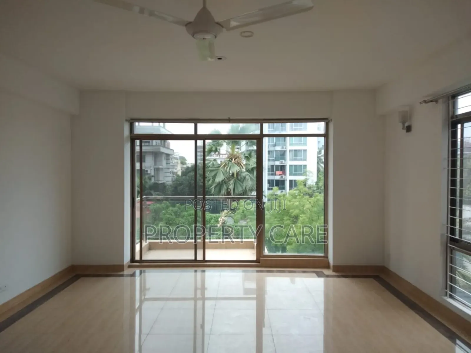 4bdrm Apartment in Gulshan for rent