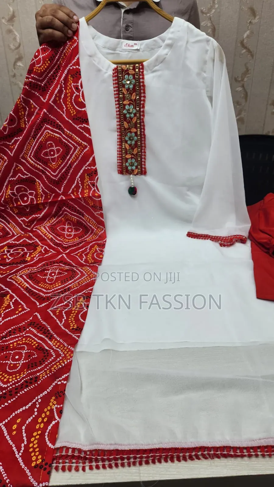 Jorjet Three Piece Nn Ff Gg