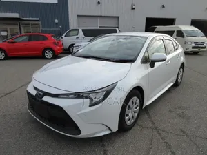 Toyota Corolla 2021 Pearl