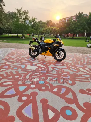 Photo - New Suzuki 2022 Yellow