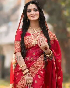 Photo - Japani Silk Skin Print Sharee With Blouse Piece