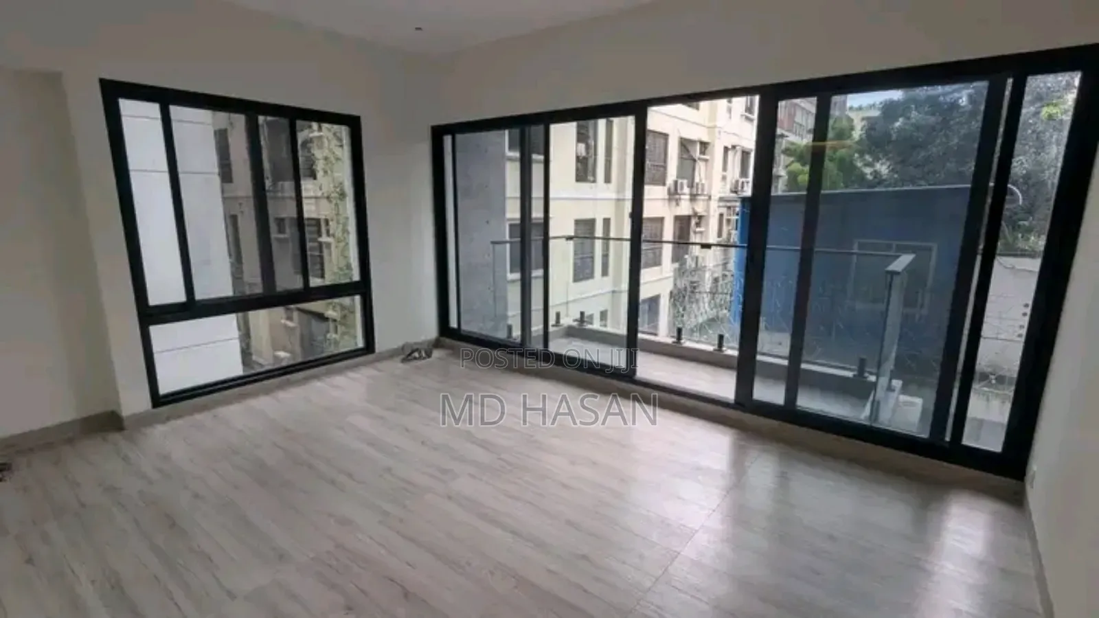 4bdrm Apartment in Semi Furnished for rent