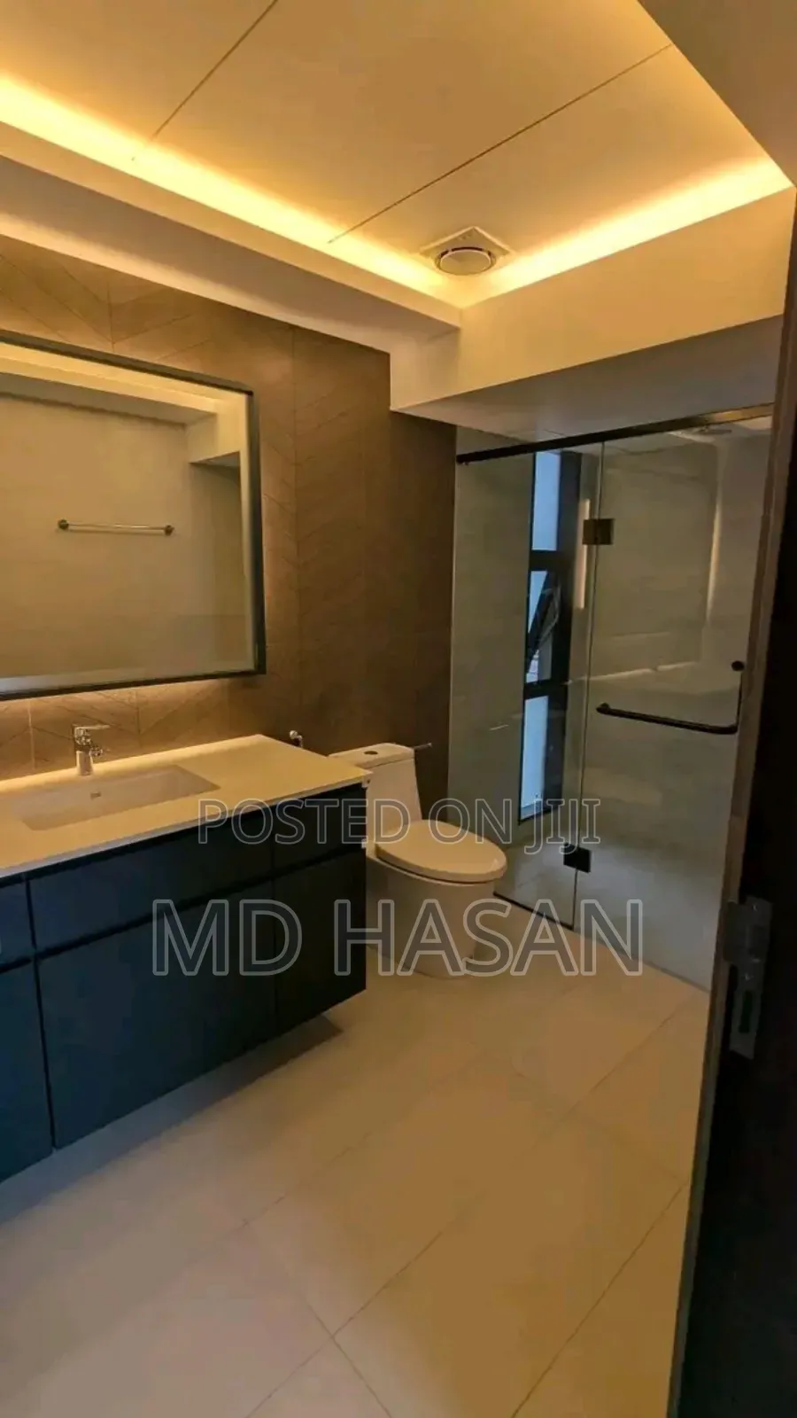 4bdrm Apartment in Semi Furnished for rent