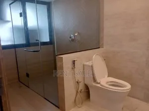 5bdrm Duplex in Gulshan for rent