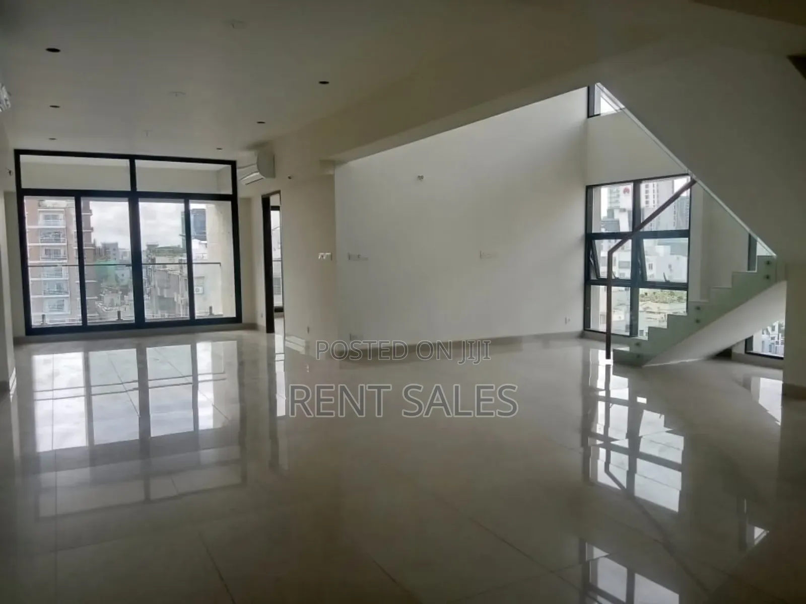 5bdrm Duplex in Gulshan for rent