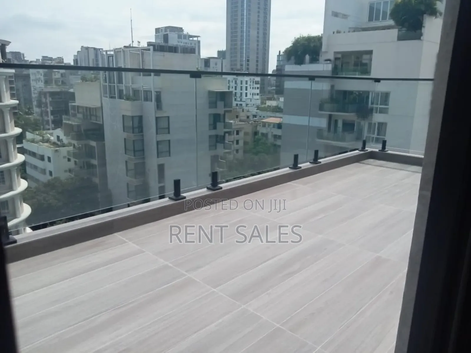 5bdrm Duplex in Gulshan for rent