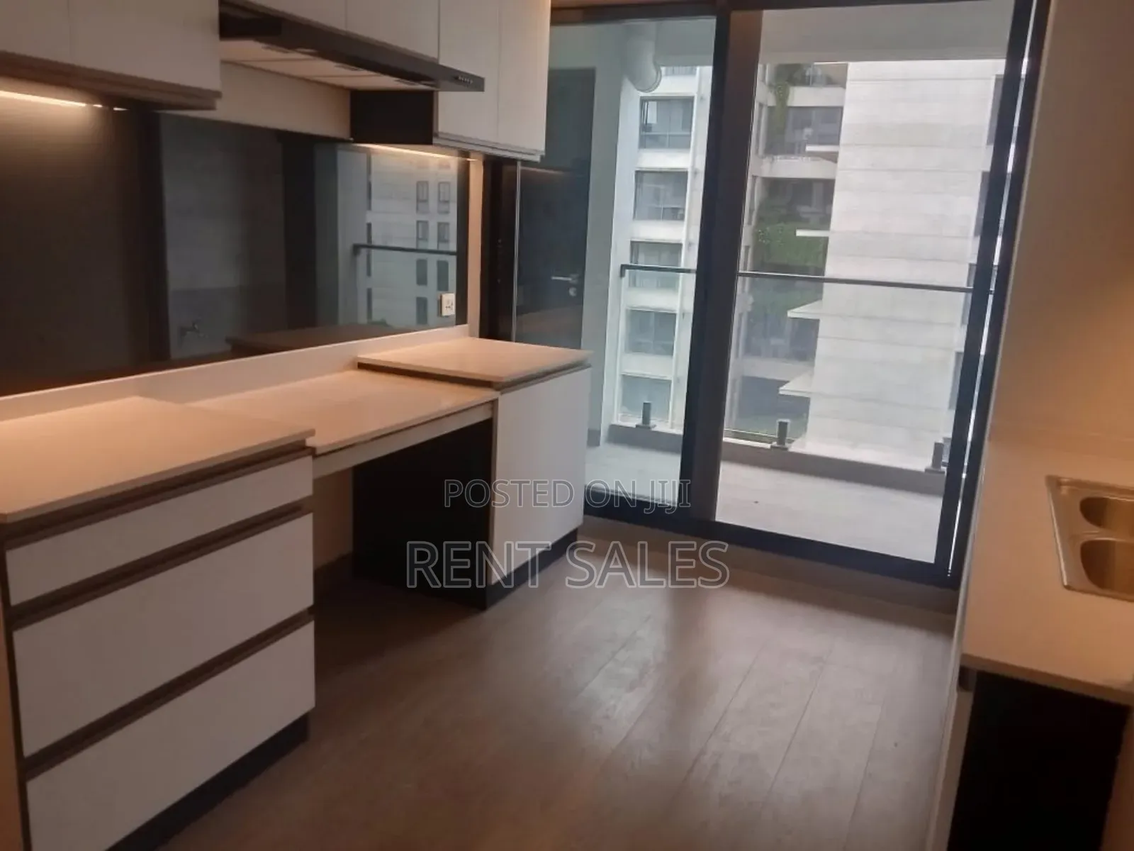 4bdrm Apartment in Gulshan for rent