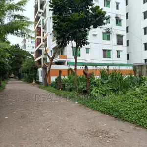 South Face, G-Block, 3 Katha Plot Sale.