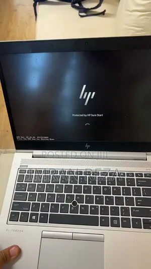 Photo - New Laptop HP 16GB Intel Core I5 HDD+SSD 512GB