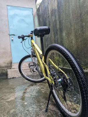 Motorcycle 2025 Yellow