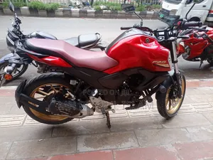 Photo - Yamaha FZ6 2024 Red