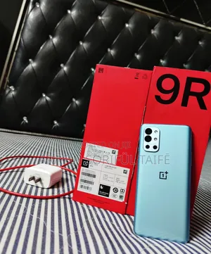 Photo - OnePlus 9R 256 GB Gray